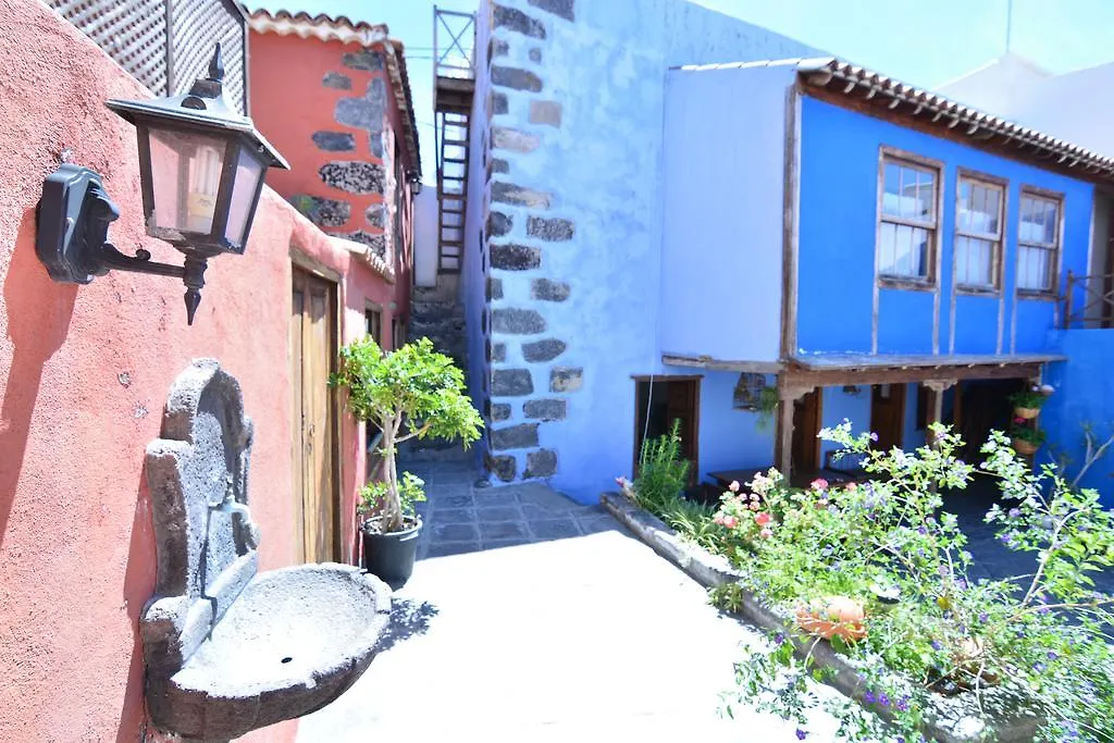 Chío Casa Rural El Atajo 게스트하우스 컨트리하우스